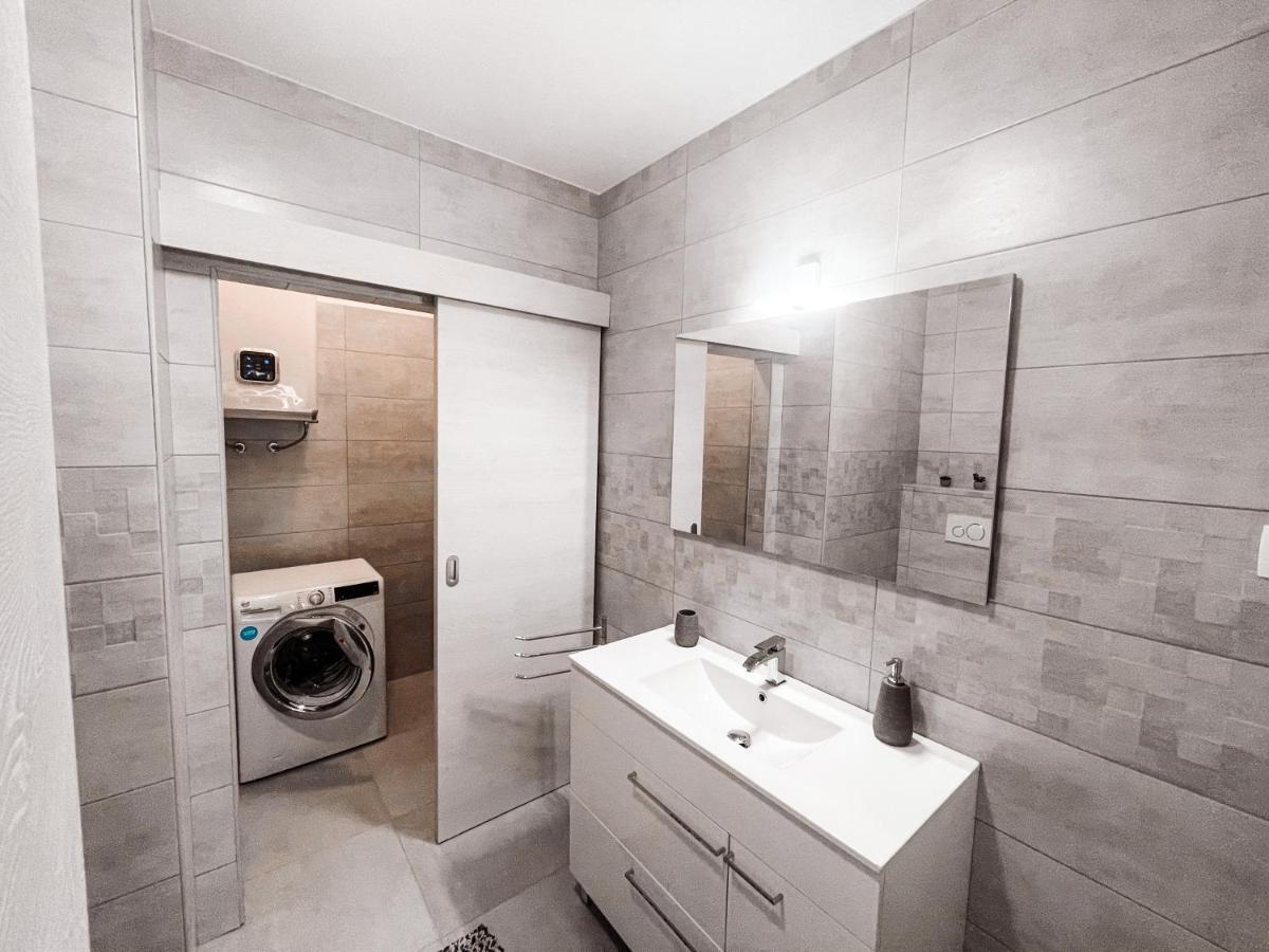 Riad Apartments Premium Zgornje Skofije Exteriér fotografie
