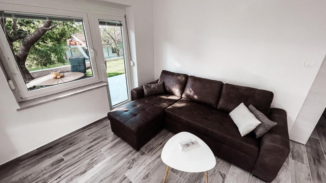 Riad Apartments Premium Zgornje Skofije Exteriér fotografie
