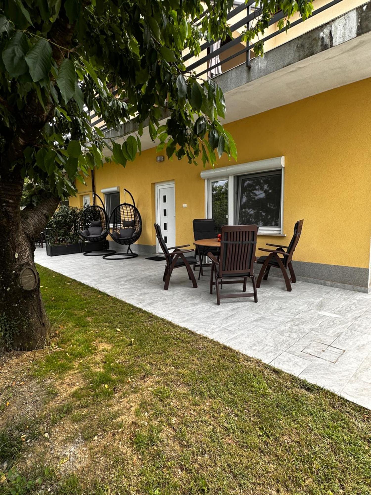 Riad Apartments Premium Zgornje Skofije Exteriér fotografie